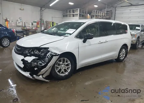 2025 Chrysler Voyager Lx z USA, uszkodzony, nr VIN 2C4RC1CG7SR588632